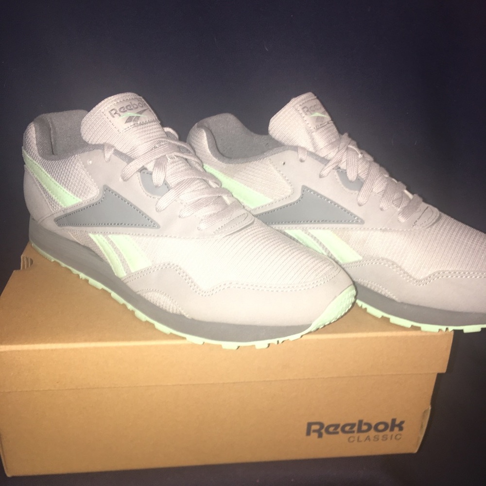 Reebok Rapide MU Sz 10 Tin Gray/Aloy/Digital Green